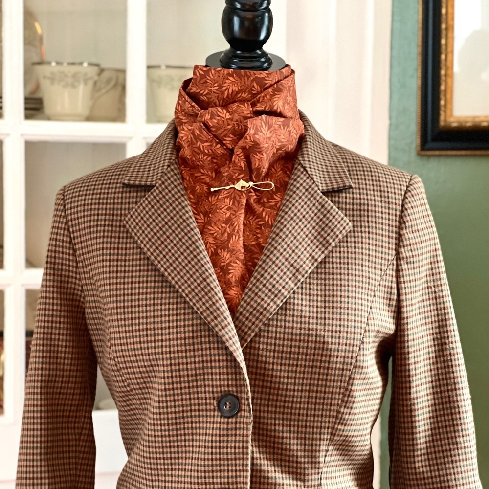 Fox hunt stock tie